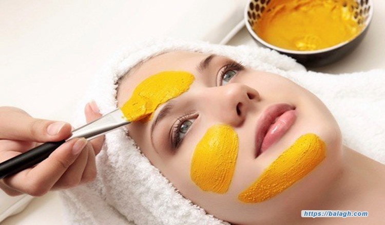 علاج الكلف بالكركم والفازلين