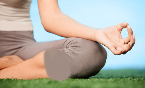 اليوغا تضمن للمرأة ولادة طبيعية سهلة