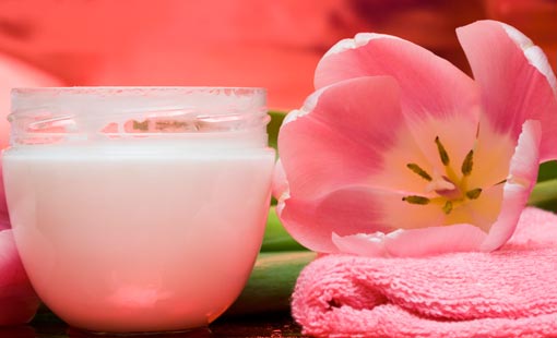 نصائح للتقليل من تعرقكِ في الصيف