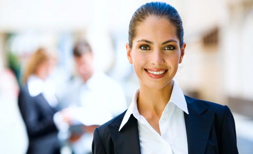 هل أنتِ مُتكيِّفة مع عملكِ؟