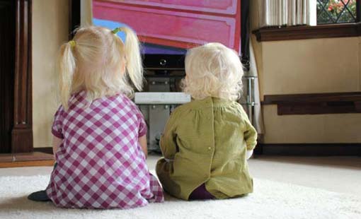 لمكوث الأبناء وحدهم في المنزل إيجابيات... ولكن