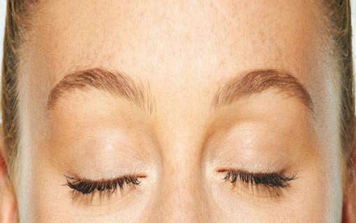 أجفانك سجل هويتك الشخصية