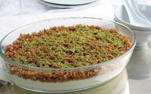 القشطلية المنكهة بشعر الكنافة