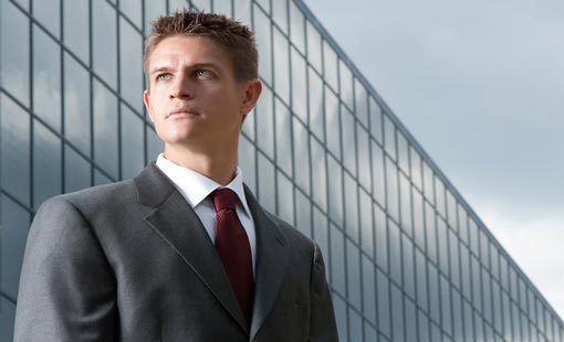 الرجل الدونجوان.. مغناطيسية خارقة أم صياد ماهر؟