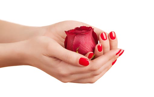 اجعلي يديكِ أكثر حيوية وخفّة ونعومة!