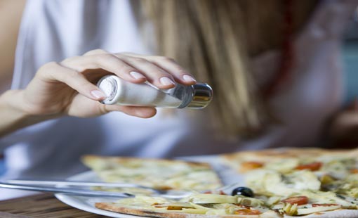 هكذا تقللين من استعمال ملح الطعام