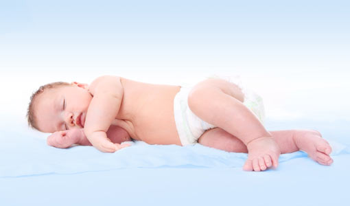 خطوات نحو تخليص طفلك من حفاضه