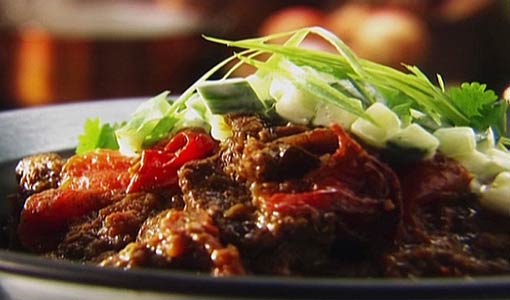 مكعبات لحم الضأن بالكاري