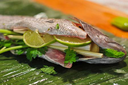 قلي السمك يزيد احتمالات الإصابة بالجلطات القلبية