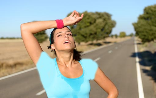 3 وسائل للحد من فرط التعرق