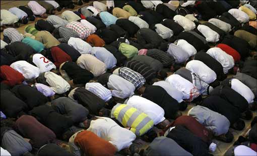 احترام إنسانية الإنسان