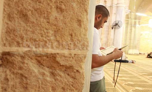 الإنسان بين الخير والشرّ