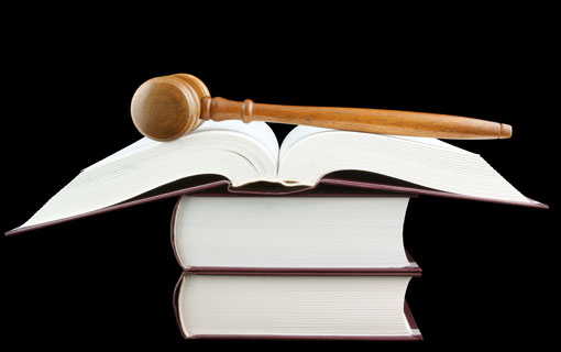 التعاطي مع القوانين الوضعية