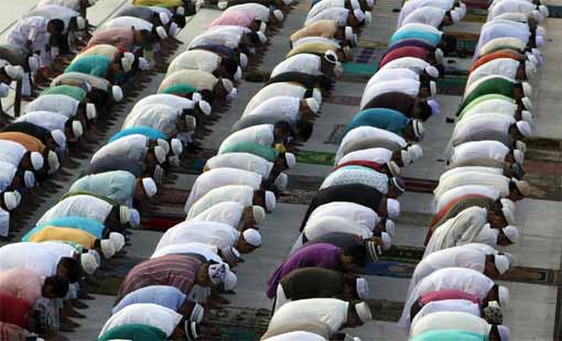 بذكر الله.. تطمئن القلوب