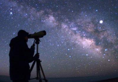 كوكب هائل يقترب من الأرض بسرعة 10 كلم بالثانية