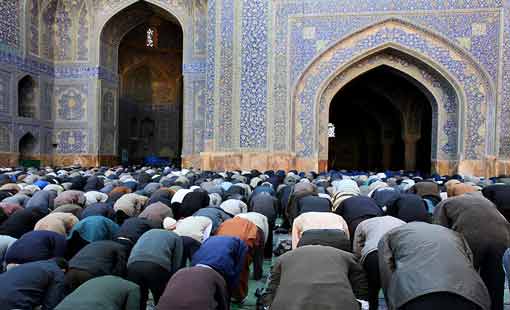 أحبُّ الخَلقِ إلى الله