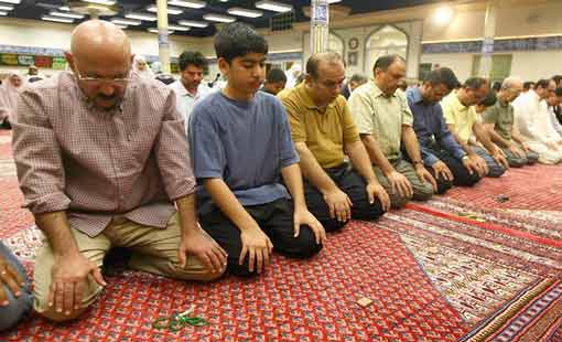 البعد الاجتماعي في الصلاة