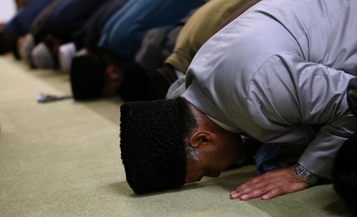 عالج أمراضك بالسجود