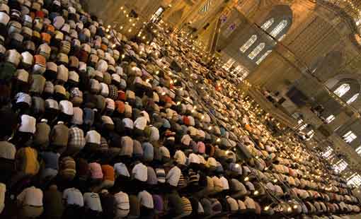 الصلاة وأثرها في وحدة المجتمع