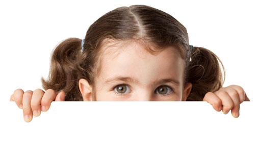 أسباب تزرع الخوف عند الطفل