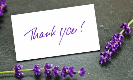 تقديم الشكر للآخرين كتابتاً