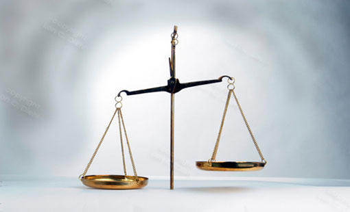 معيارا الصدق والكذب في المجتمع