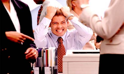 ثلاث صفات تميَز المرضى النفسيين في العمل