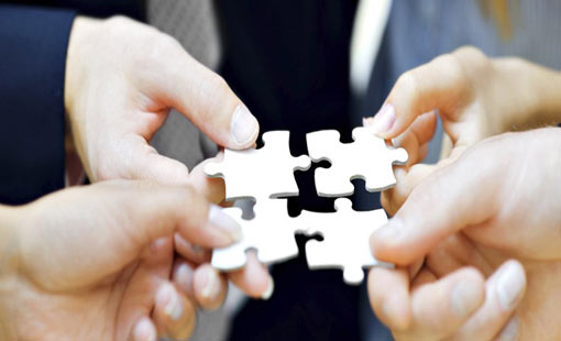 كيف تفتح نوافذك على زملائك؟