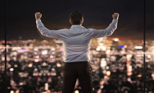 إحلم بقوة وحماس