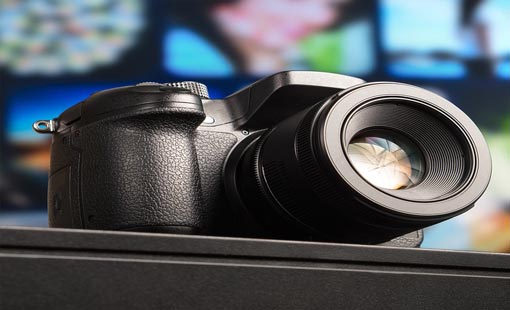 ابتسامةُ الكاميرا