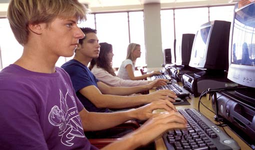 التكيف الاجتماعي للمراهق