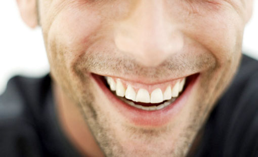 ابتسامتك في وجه أخيك.. صدقة