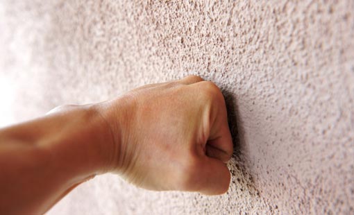 معالجة الغضب باقتلاع جذوره