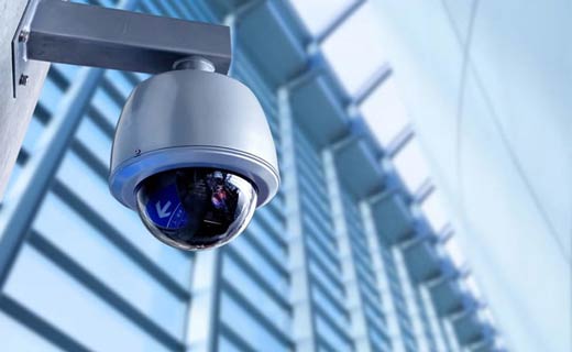 الصين تطور كاميرات تجسس خارقة تحدد هويتك وسط آلاف الناس