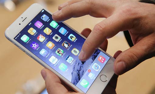 الآيفون وممارسة العادات الخاطئة