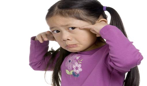 أخطاء تربوية منها الخوف الزائد والدلال