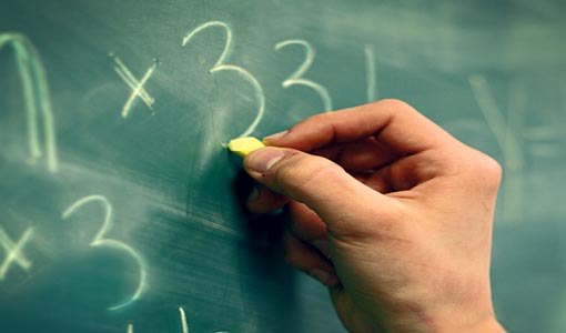 المعادلات تحكم عالمنا