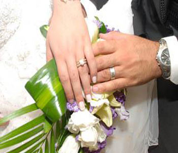 عروس تُزف إلى عريس آخر عن طريق الخطأ