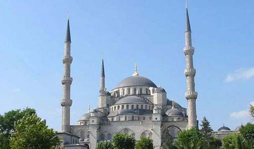 رموز رمضانية خالدة تتوارثها الأجيال