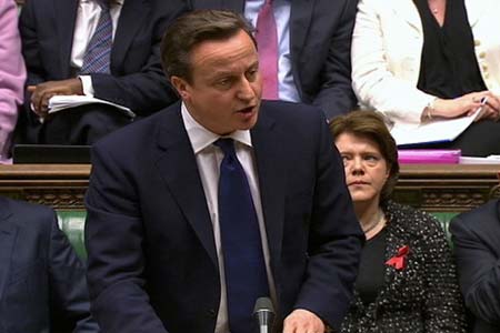 رئيس وزراء بريطانيا ينسى ابنته في حانة