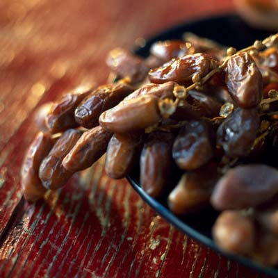 التمر.. غذاء وشفاء