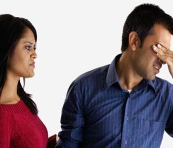 قلق الأزواج يُؤثِّر على صحّتهم