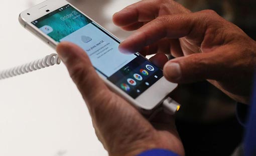 هكذا ستحدث غوغل ثورة في شاشات الهواتف