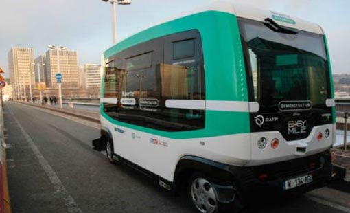حافلات بدون سائق لمكافحة التلوث والزحام