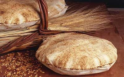 هل يفقد الخبز قيمته الغذائية عند تجميده؟