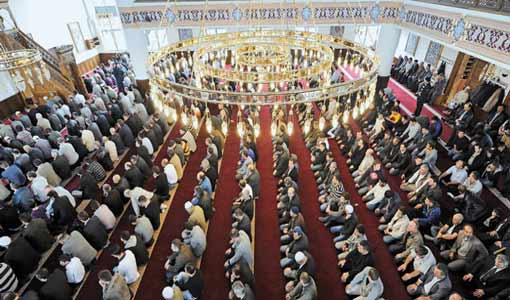 صلة الرحم.. من مقومات القوة في المجتمع