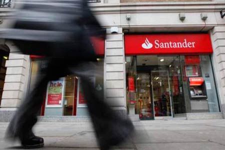 شرطة دبي تدخل سيارات لامبورجيني الفاخرة في الخدمة