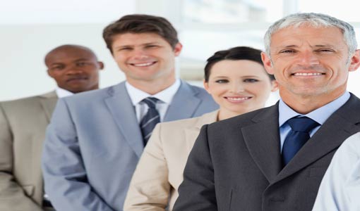 العوامل الأربع لصناعة الفريق المؤثر