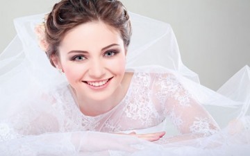 أتفضلين ارتداء فستاني زفاف في عرسك؟