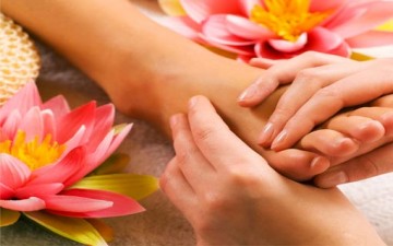 8 خطوات لتدليل قدميك